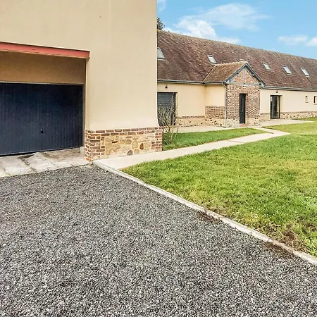 Holiday home Authentique Ferme En Campagne Saint-Germer-de-Fly